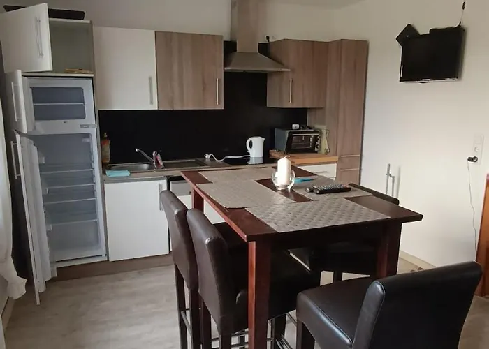 Lovely In With Separate Entrance